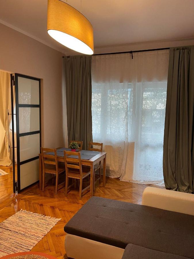 דירות בוקרשט Interbellic Flat מראה חיצוני תמונה