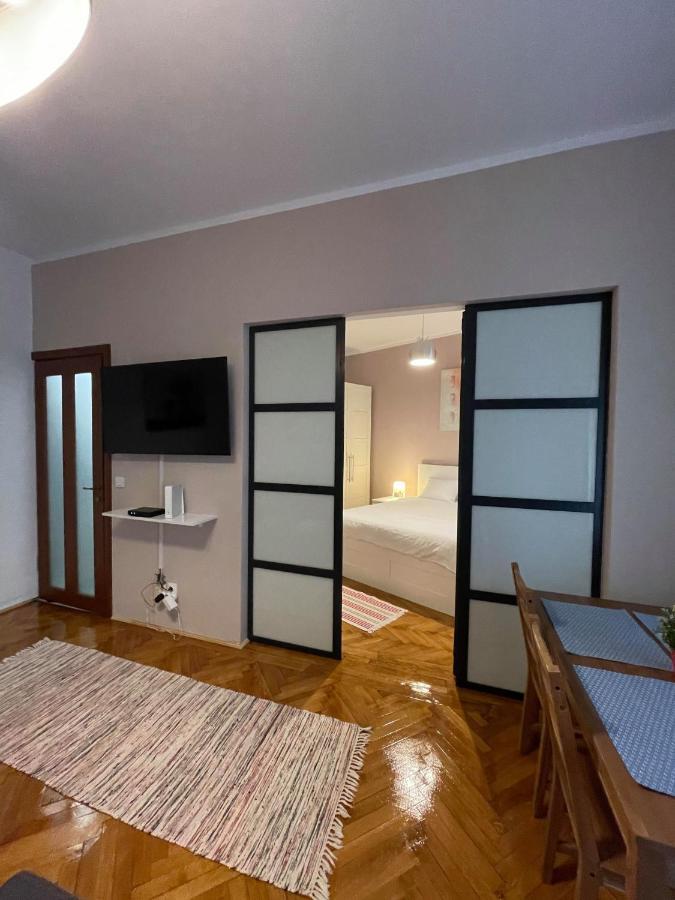 דירות בוקרשט Interbellic Flat מראה חיצוני תמונה